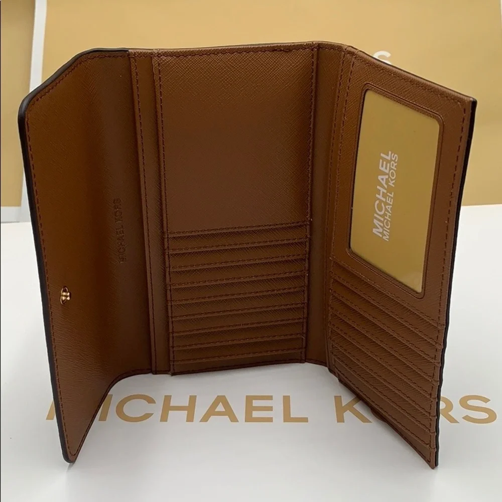 Michael Kors Michael Kors Jet Set Travel Trifold - Picture 10 of 16
